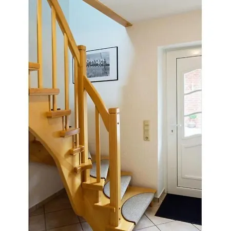 Waterkant Comfortable بيت للعطل